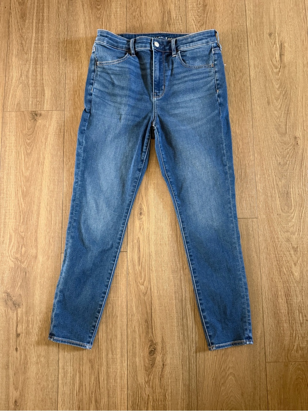 American Eagle Outfitters Skinny Jeans in Blue Wash